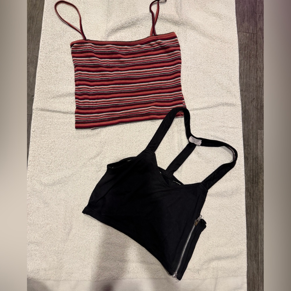 Brandy Melville Crop Tank Tops